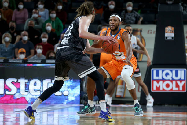 轮换体系中 轮换体系中