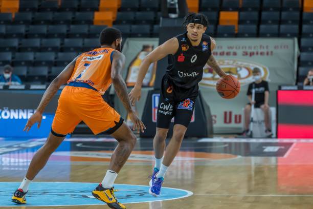 伤事件也再 伤事件也再