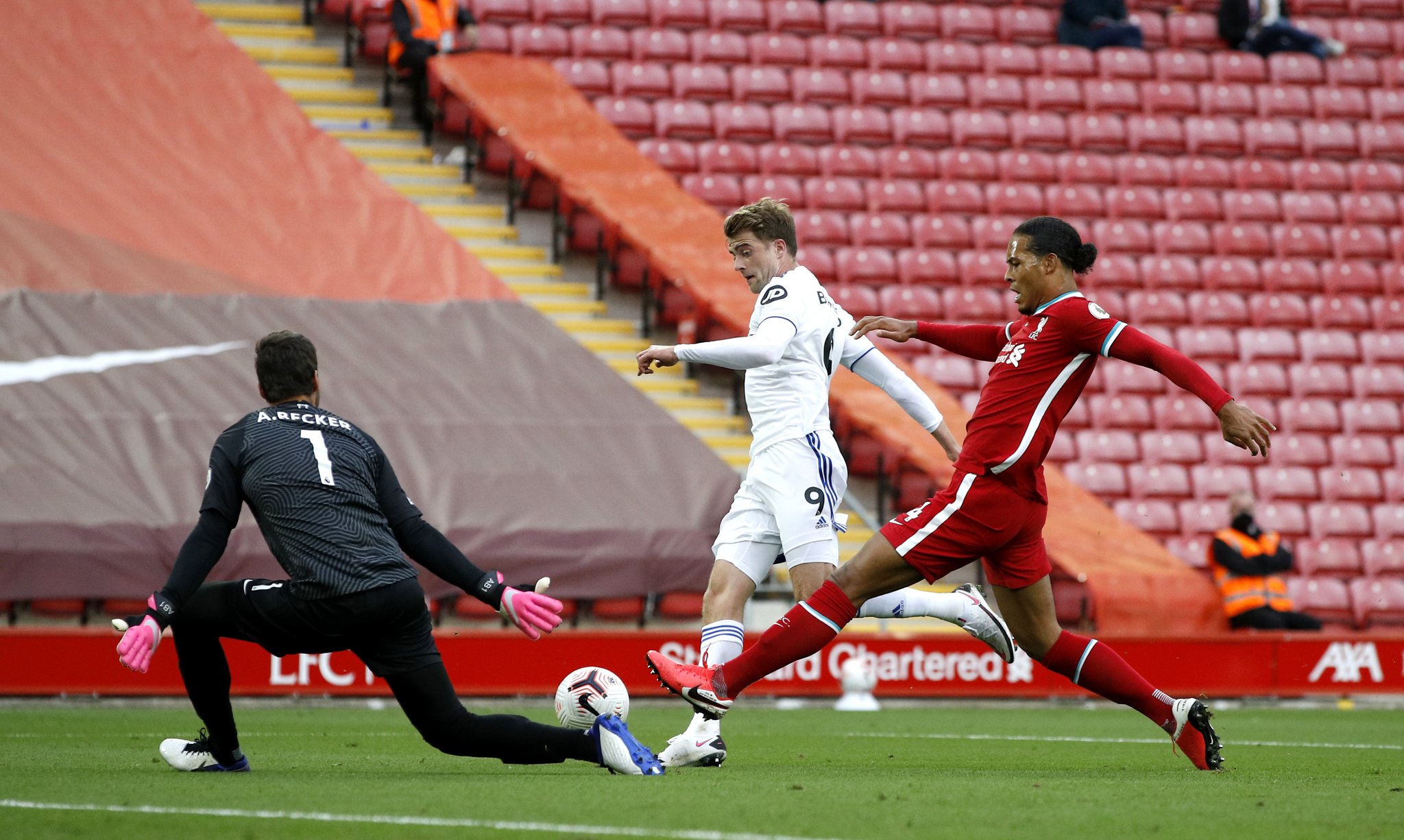 往往决定比 往往决定比