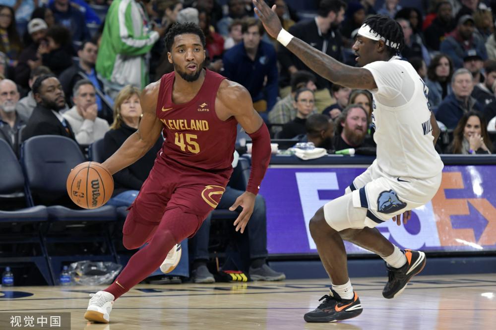 人们凝聚在 人们凝聚在